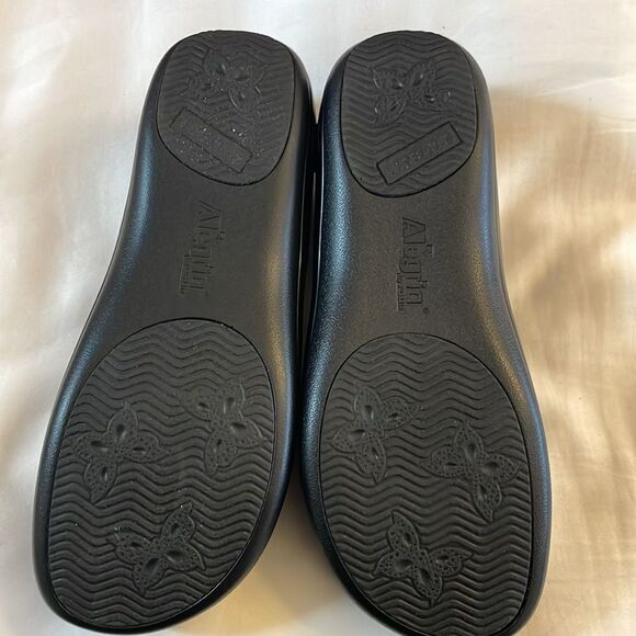 ALEGRIA LIGHTWEIGHT KELI MULTICOLOR SHIMMERY SHOES. A LITTLE BLING! NE… - Picture 4 of 12